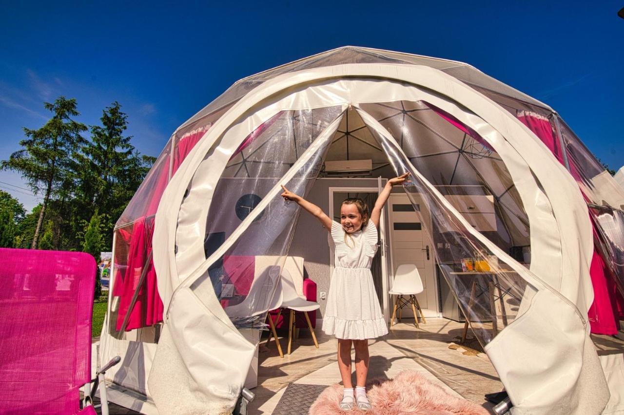 Holiday Park Zator Eksteriør billede