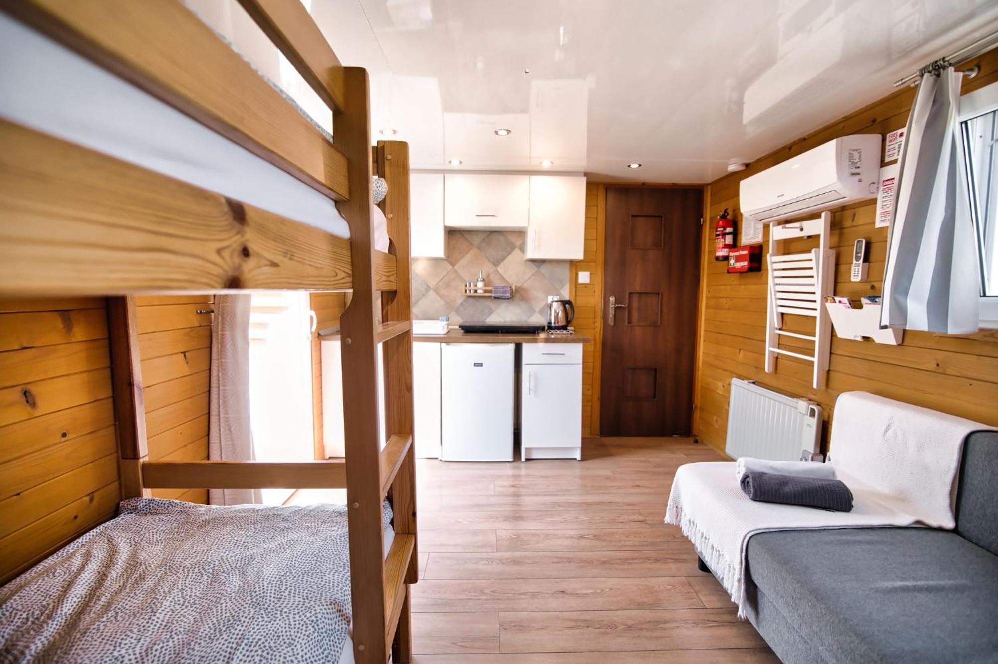 Holiday Park Zator Eksteriør billede